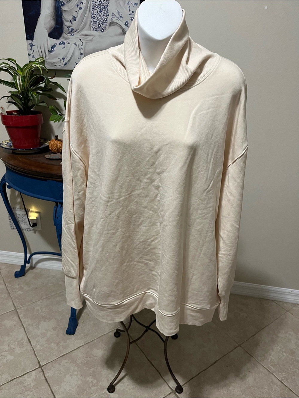NWOT Athleta Balance Cinch Turtleneck Sweatshirt Chantilly Cream